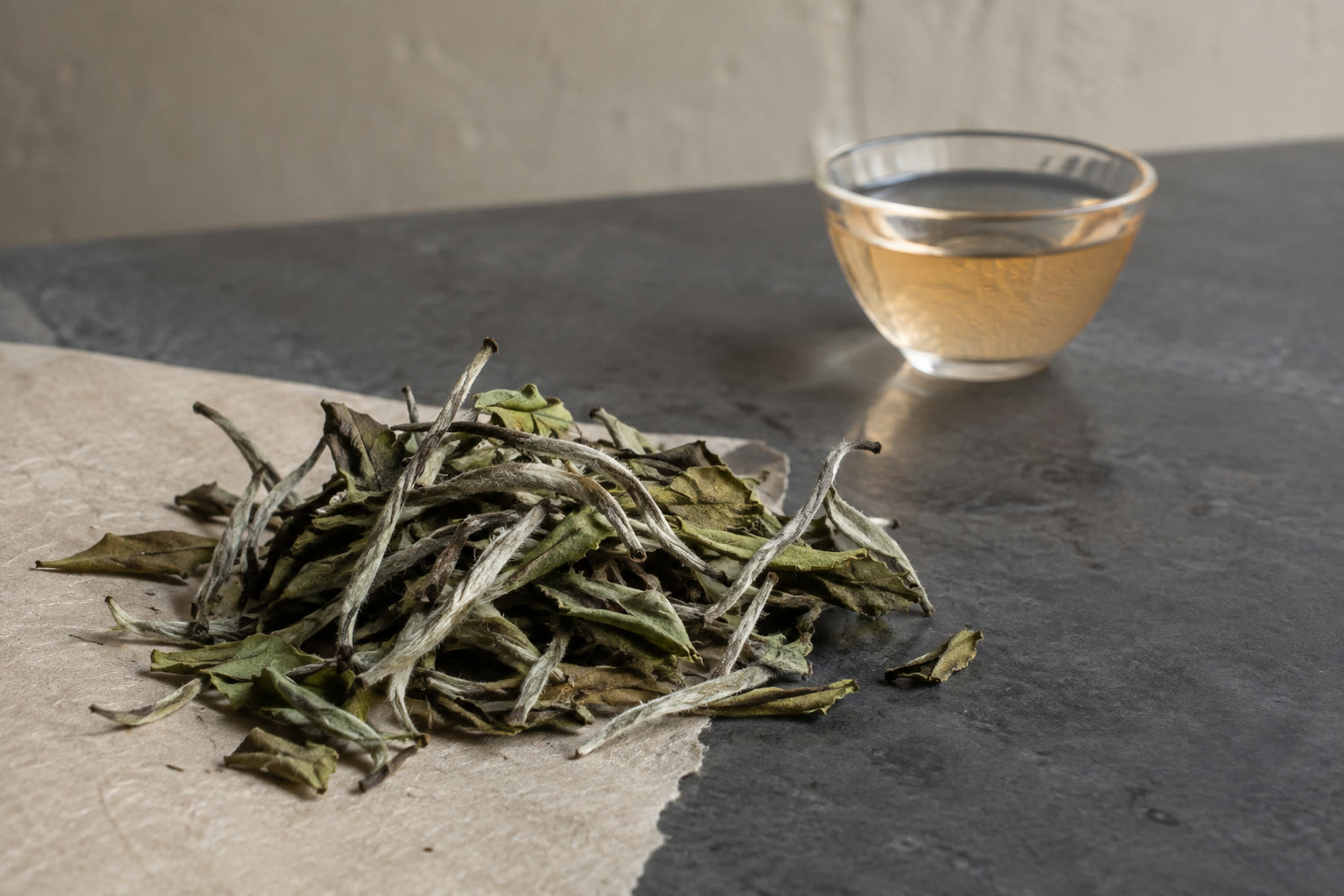 White Tea — dry leaf and brewed liquor